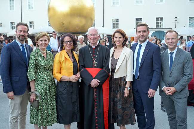 Auch die „Salzburger und Tiroler Politik“ bedankte sich bei Erzbischof Franz Lackner. 