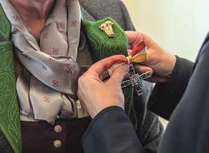 Orden für Menschen, die tragen: Die Erzdiözese vergibt regelmäßig Auszeichnungen an „Säulen des kirchlichen Lebens'.