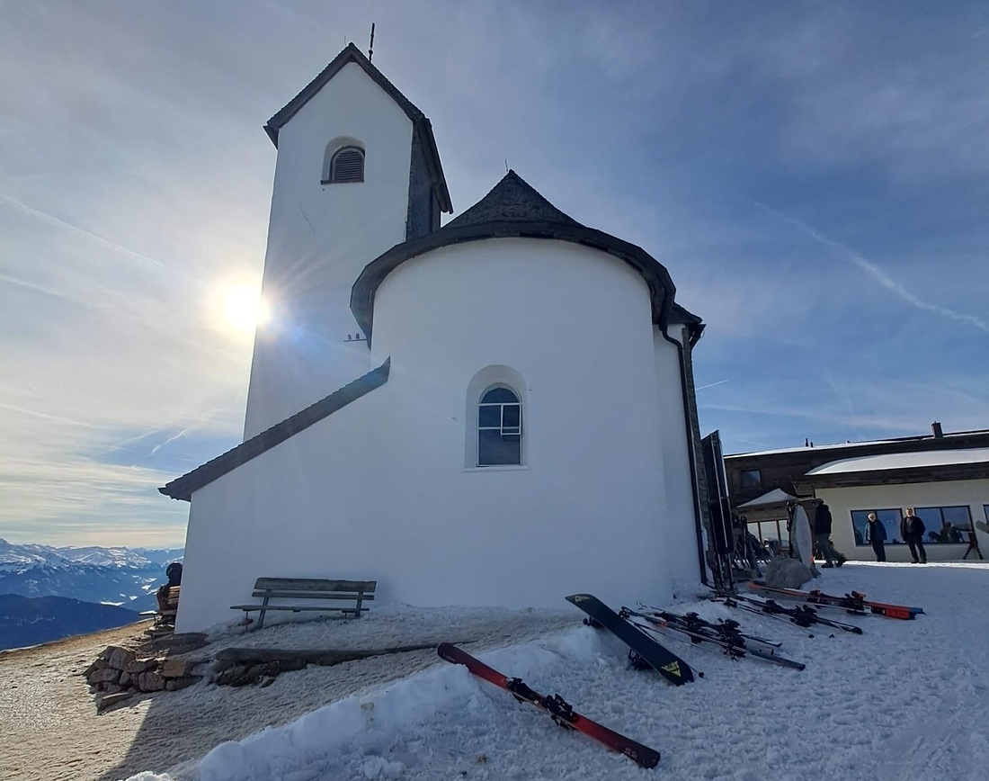 Das Salvenkirchlein ist die höchst gelegene Wallfahrtskirche Österreichs.