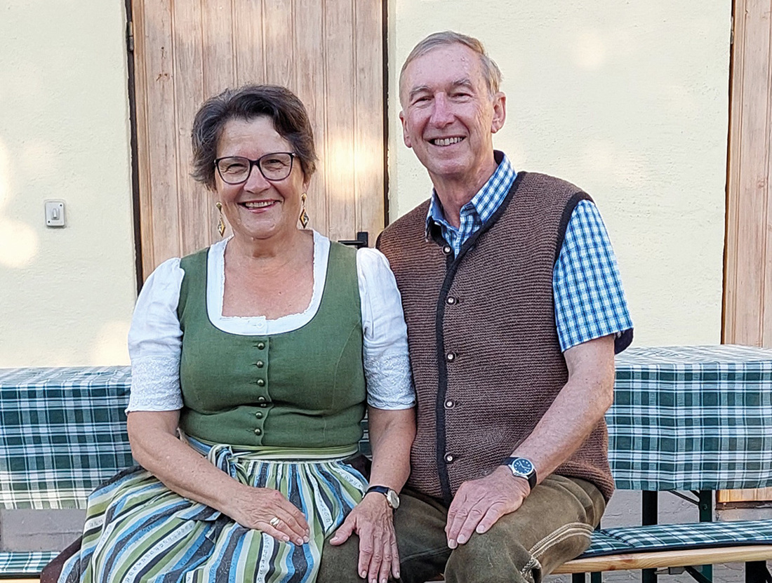 Verbindend: Gisela und Josef Hasenöhrl sind ein Beispiel dafür, wie das Leben zwischen zwei verschiedenen Amtskirchen harmonisch funktionieren kann. 
