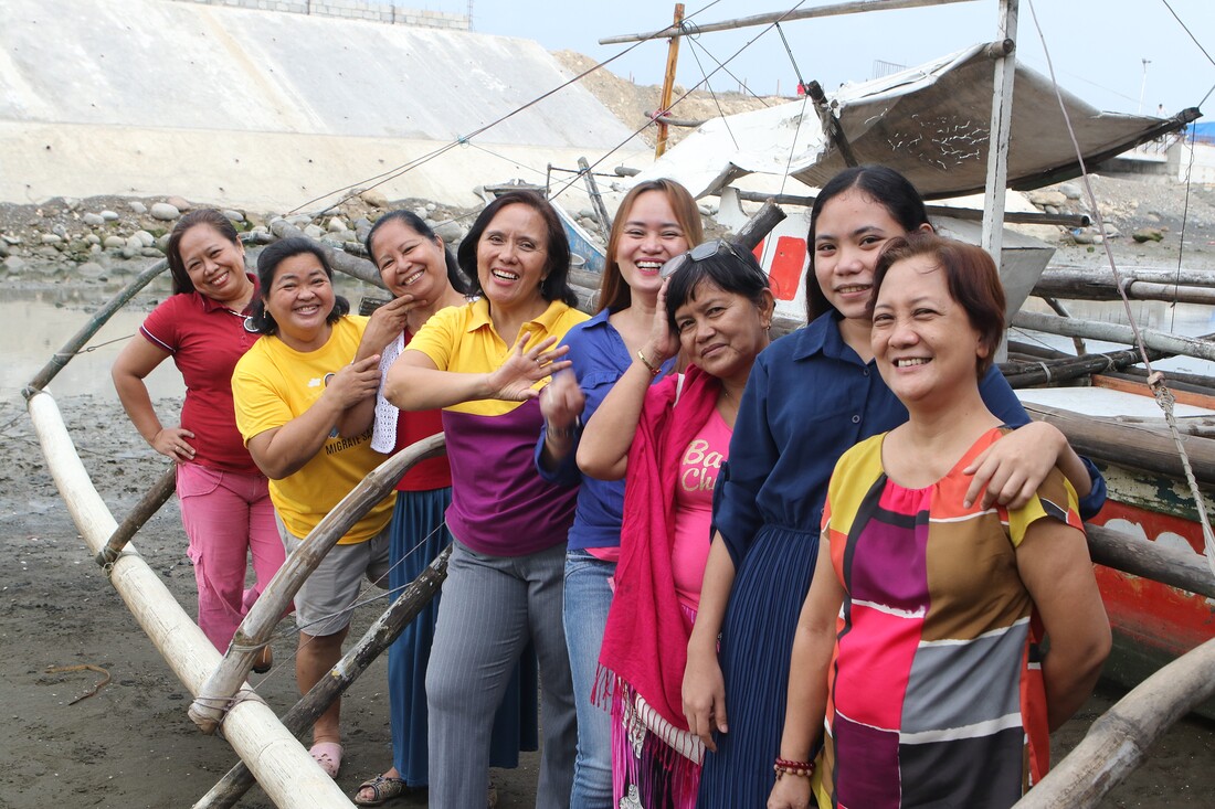 Füreinander da – die philippinische Organisation „Mindanao Migrants Centre“ macht sich für selbstbestimmte Frauenleben stark . Aus Österreich kommt von den kfb-Frauen Solidarität und konkrete Hilfe.