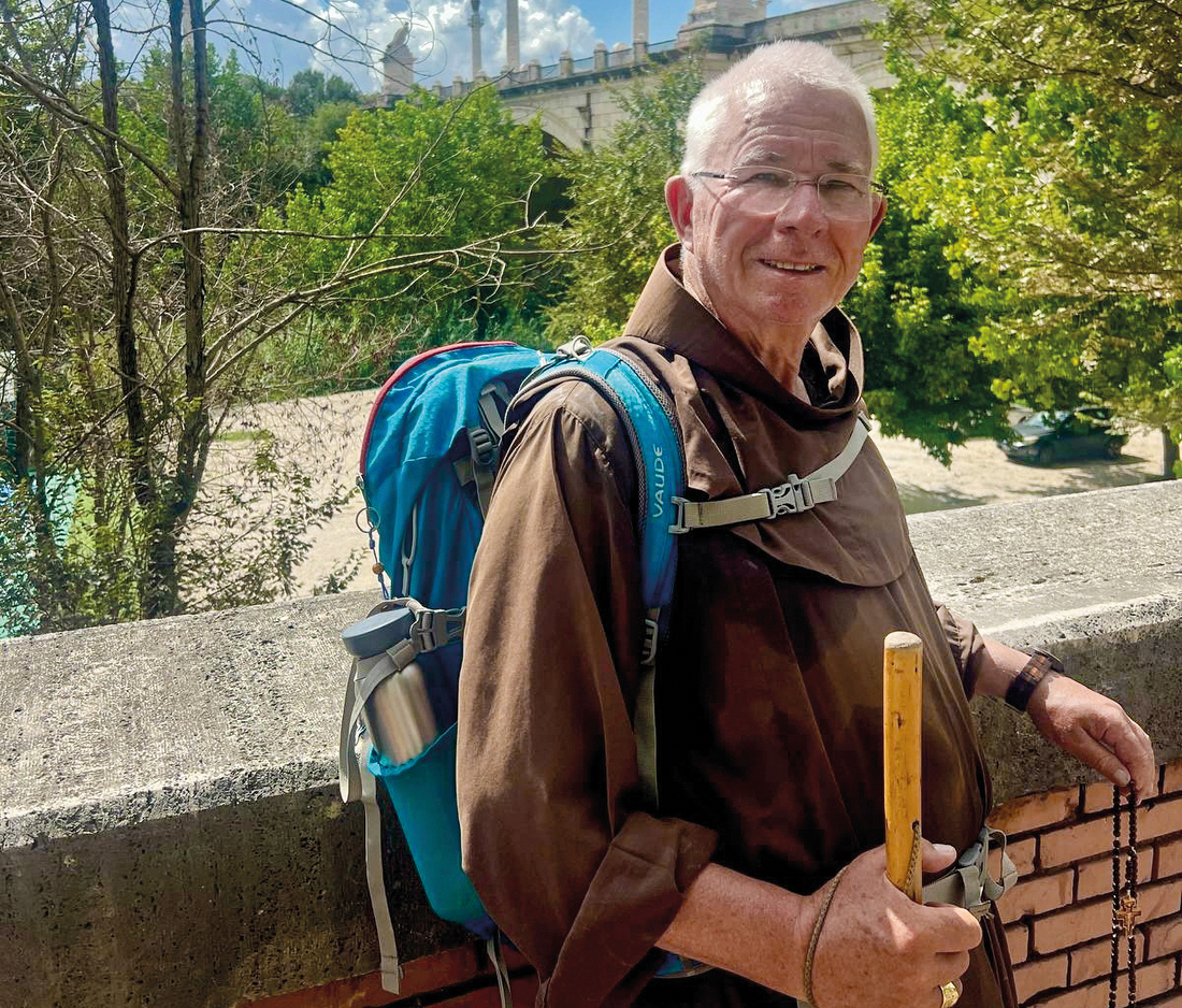 Erzbischof Franz Lackner als PIlger auf dem Franziskusweg
