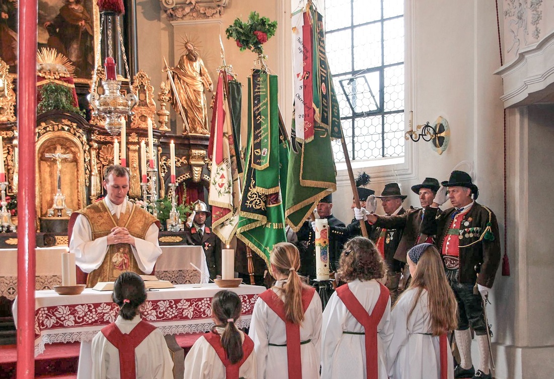 Ein Fest mit tiefer Bedeutung für Tirol – und nach dem Gottesdienst ist zumeist noch nicht Schluss.
