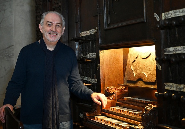 Gastspiel in der  Erzabtei St. Peter: der Komponist und Organist Wolfgang Sauseng, der heuer seinen  70. Geburtstag feiert.