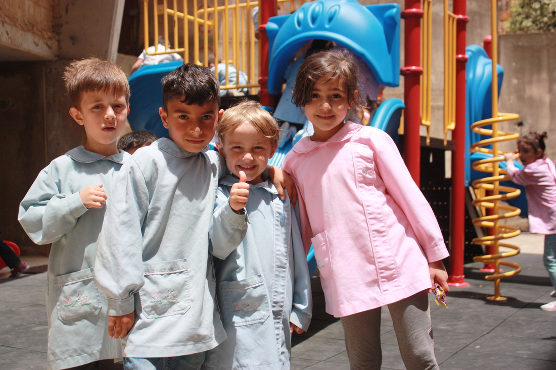 Die Kinder der Schule in Baskinta freuen sich, dass die Pfarre Koppl an sie denkt und sie unterstützt.