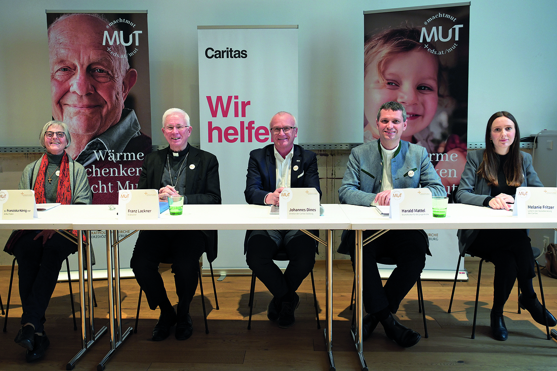 Schwester Franziska König HSF (ArMut teilen), Erzbischof Franz Lackner, Caritas-Direktor Johannes Dines, Bischofsvikar Harald Mattel und Caritas-Sozialberatungsleiterin Melanie Fritzer (von links) präsentierten einen Solidaitätsfonds.