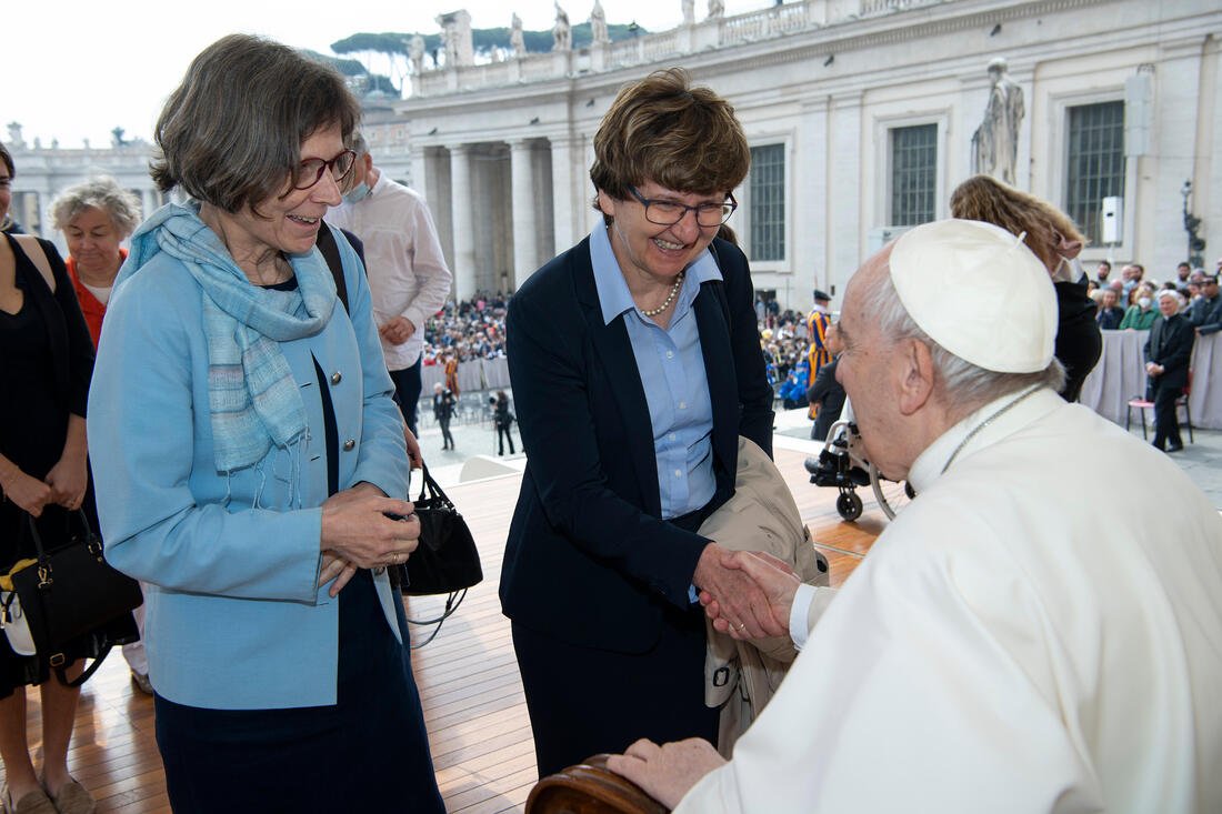 Seelsorgeamtsleiterin Lucia Greiner erlebte Papst Franziskus beim persönlichen Zusammentreffen sehr präsent, aufmerksam, offen und fröhlich.