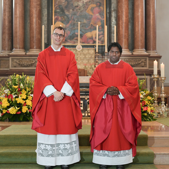  Freude und Erleichterung bei P. Placidus und Br. Franz.